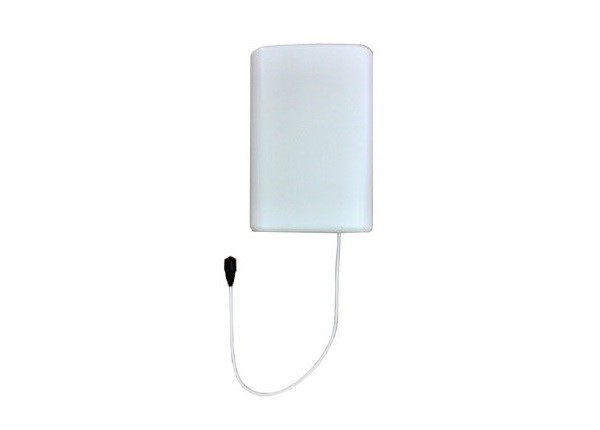 Directional Panel Antenna (698-2700)